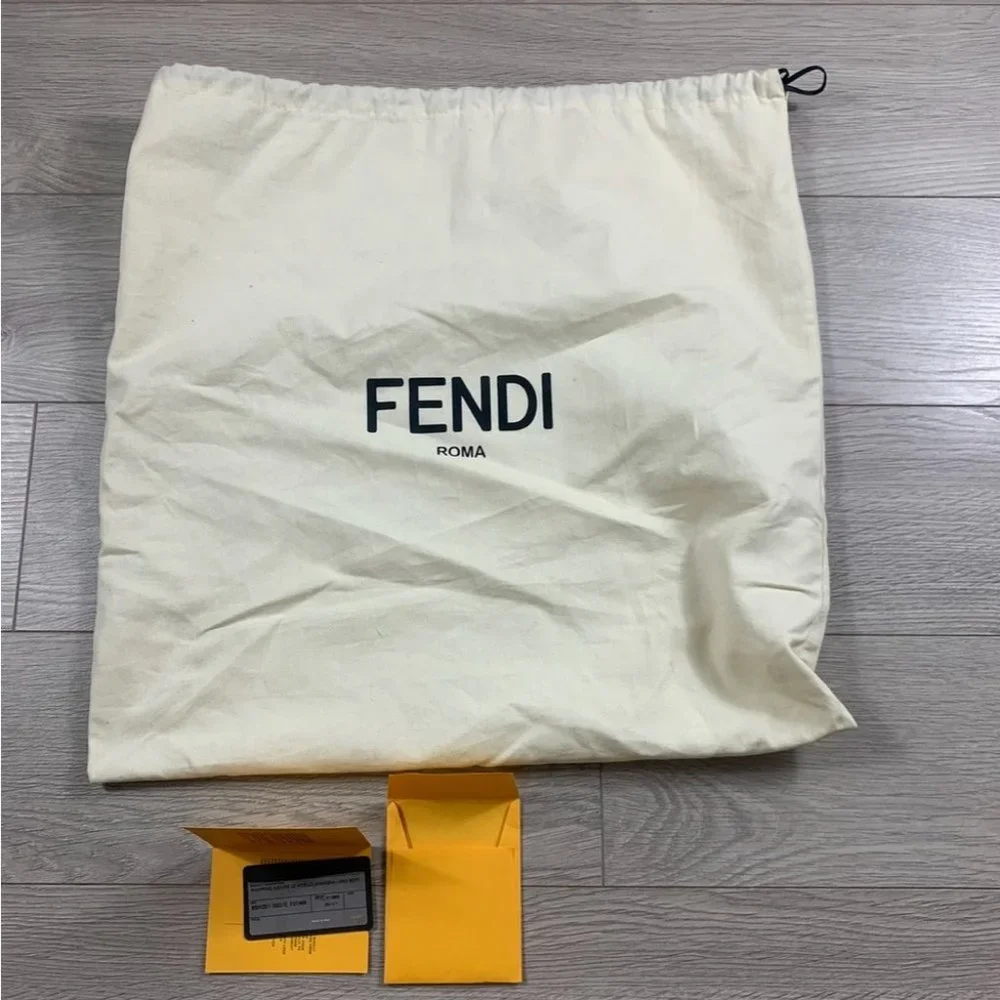 Fendi Medium 2Jours Fuchsia Pink Leather Satchel Tote - Picture 15 of 16